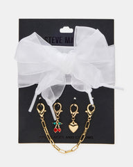 SHOE LACES AND CHARMS WHITE