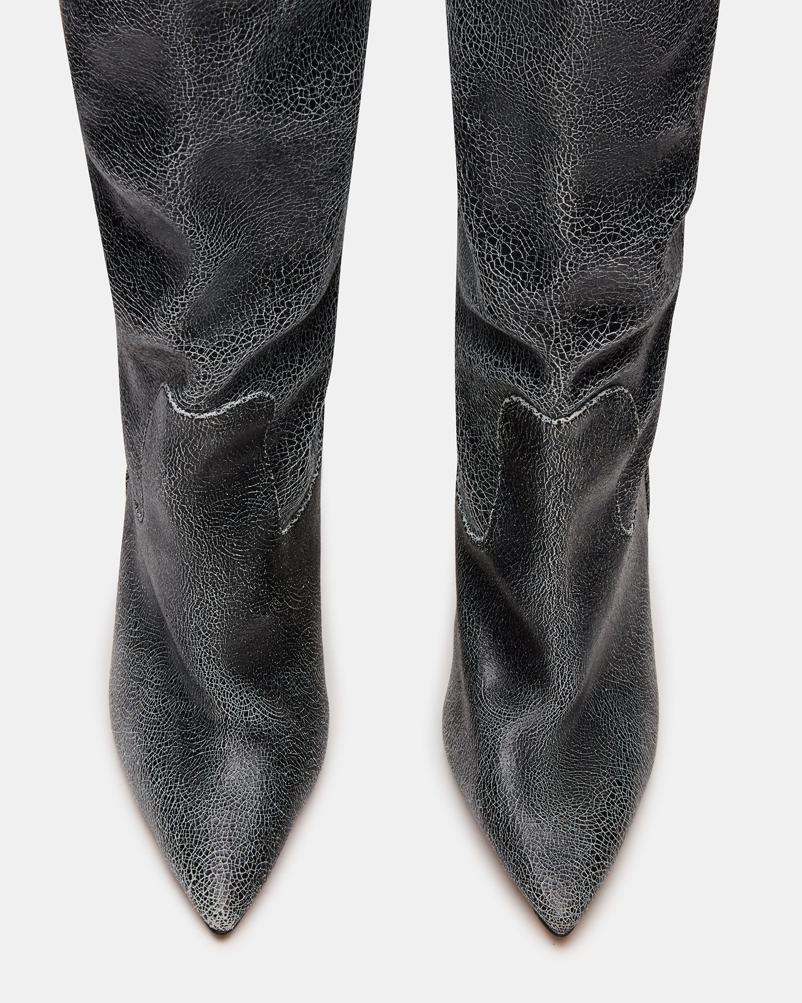 BADDIE BLACK DISTRESSED